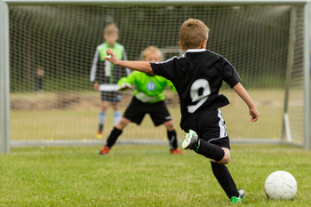 Реально ли увлечь ребенка спортом и как это сделать?